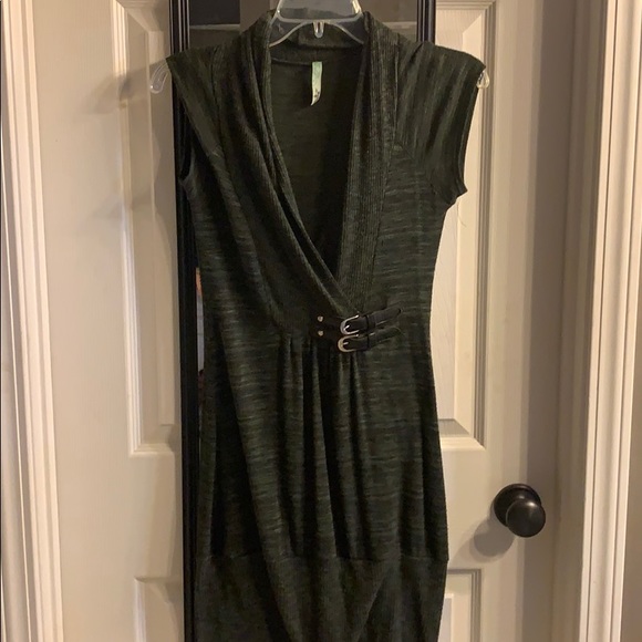 Sweater - Picture 1 of 4